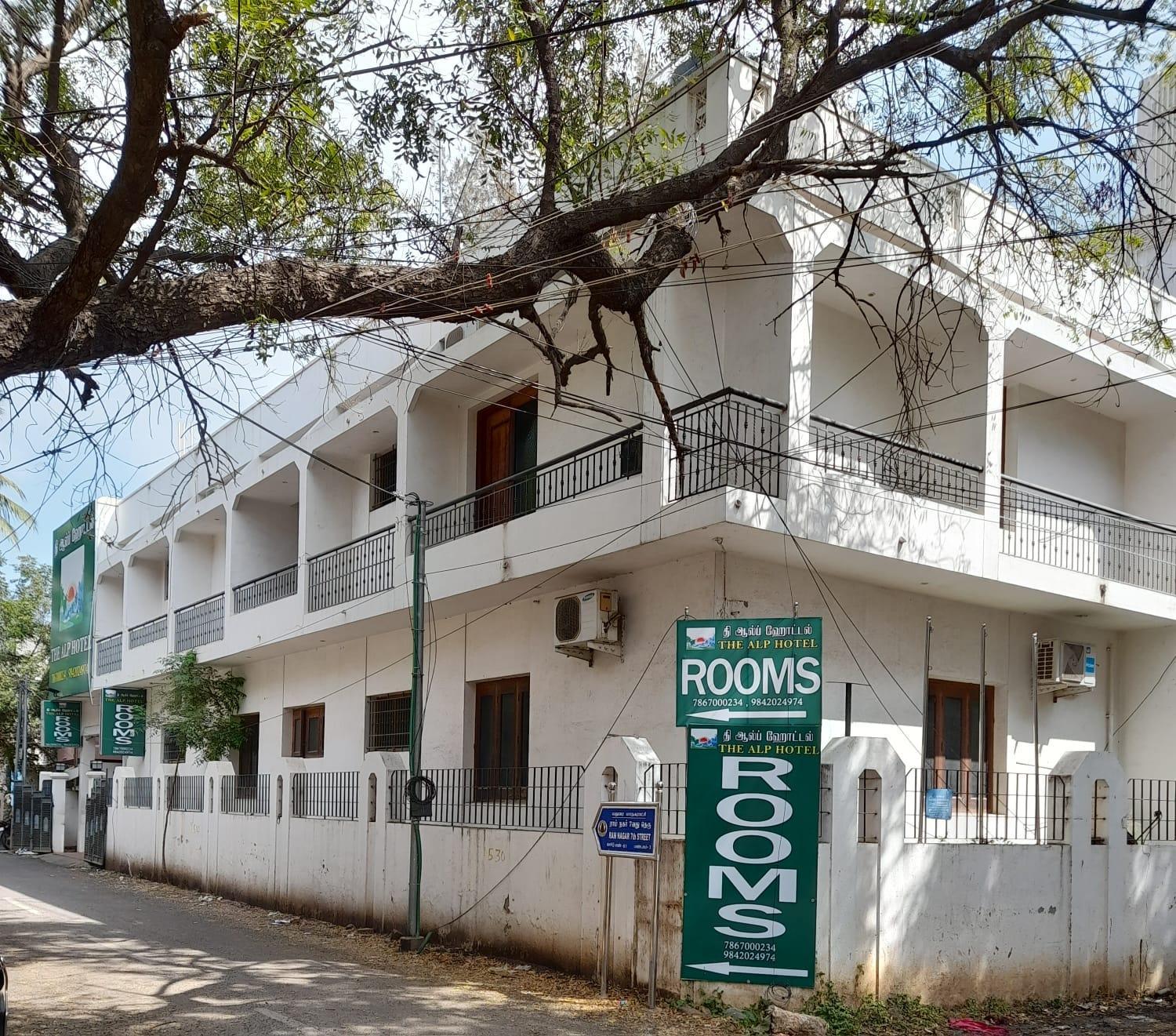 The Alp Hotel Bypass Road Madurai Esterno foto